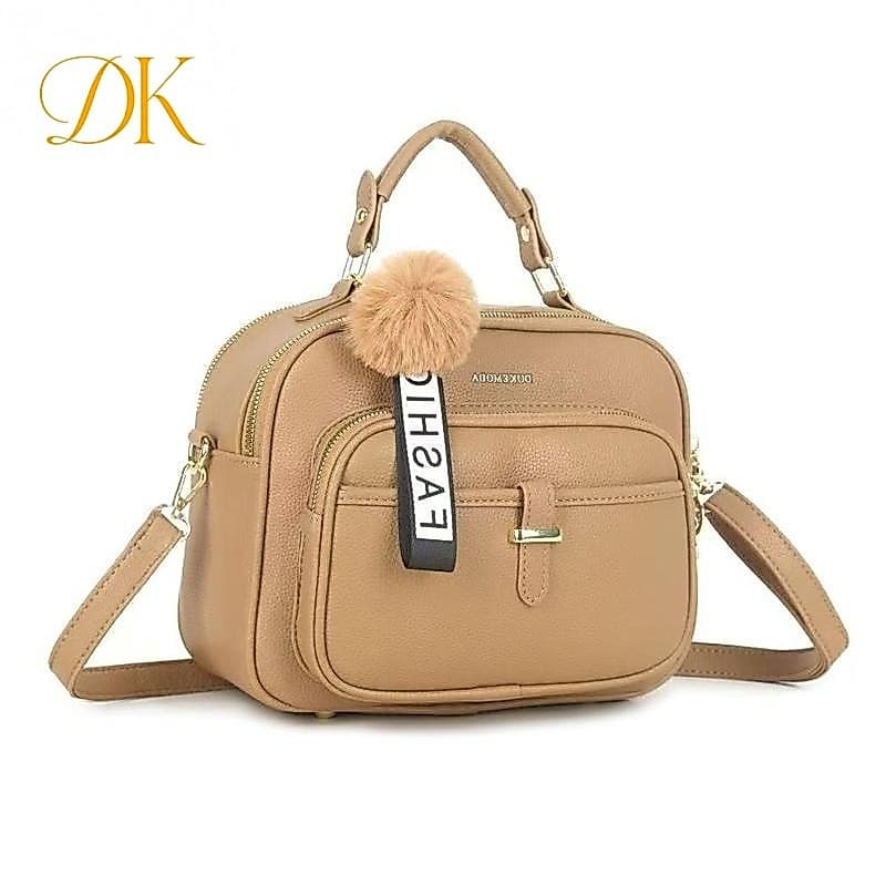 Bolsa Feminina 2026 Fashion - Bolsa Transversal de Mão Crossbody com Pom Pom DEC6063 DUKEMODA