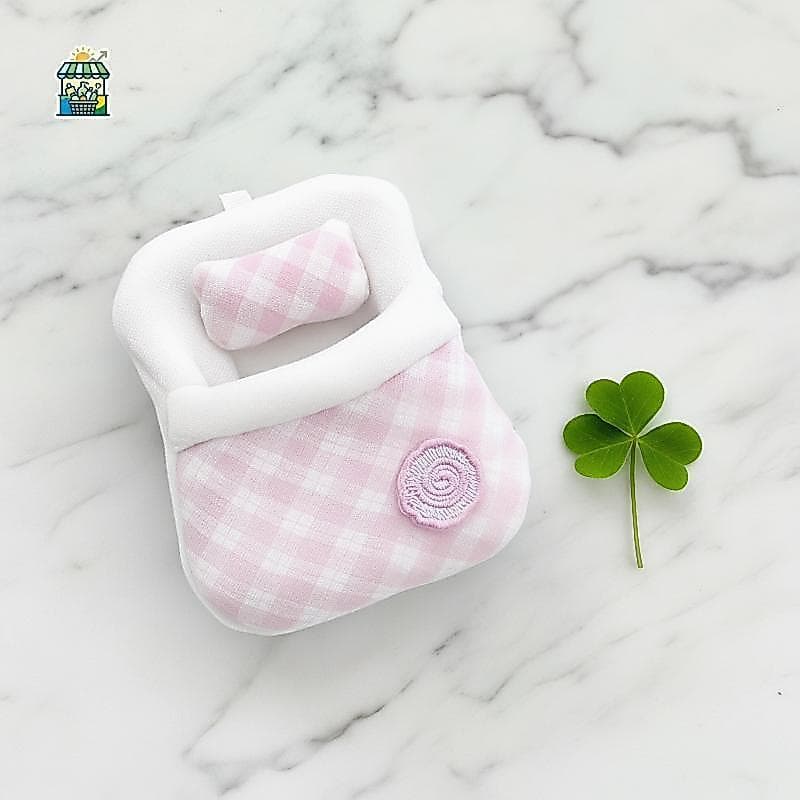 Bonito Mini Fofo Boneca De Pelúcia Saco De Dormir Cama Macio Decoração Do Quarto Móveis Acessórios