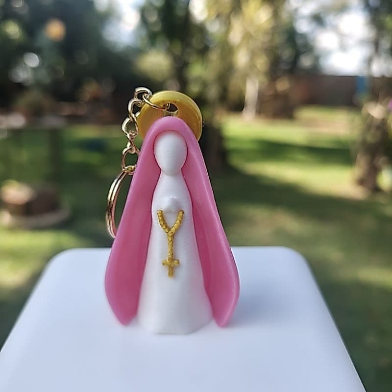 Lembrança Religiosa Chaveiro Nossa Senhora Estilizada 3D Presente Católico batizado e eventos