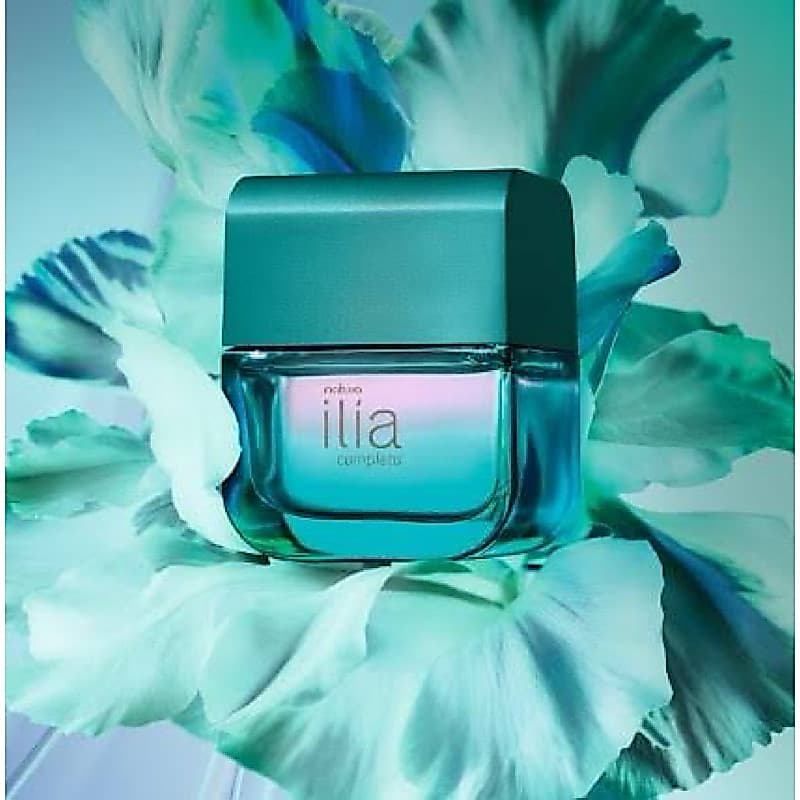 Ilía Completa Feminino 100ml - Fragrância Floral e Amadeirada com Longa Duração