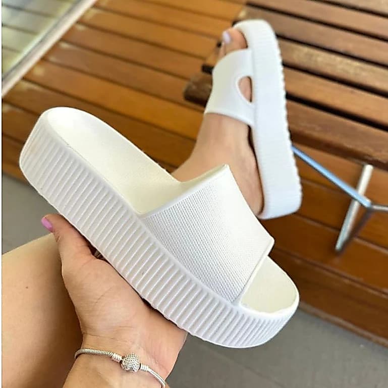 Chinelo Sandália Feminina Nuvem de EVA Plataforma Com Salto Conforto e Estilo