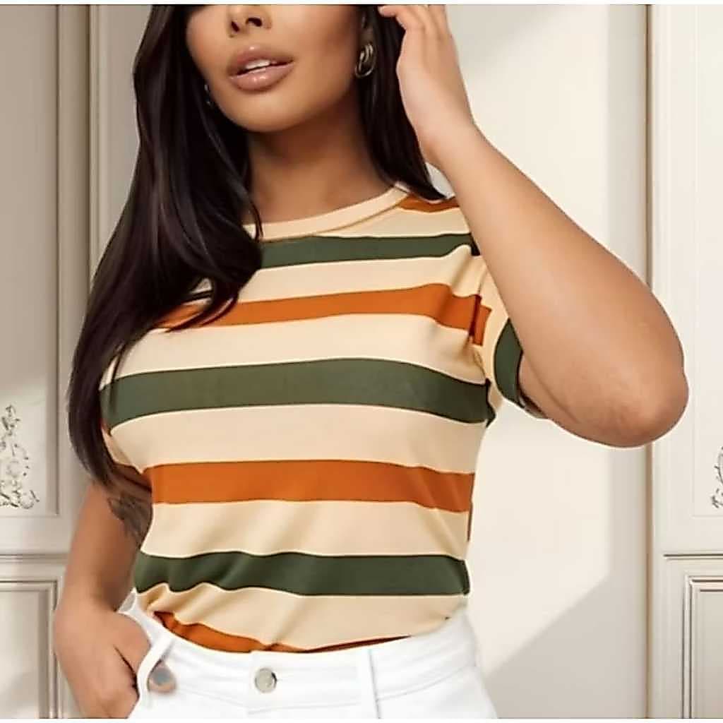 Blusa Camiseta  Listrada Minimalista T-shirts Tendencia 2025 Manga Dobrada Moderna Listra Larga Muscle Tee Elegante