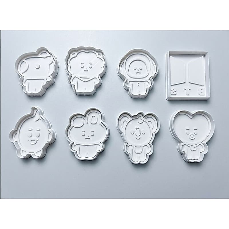 ​Kit Cortador de Biscoito BT21 e BTS - 8 Peças para Confeitaria e Biscuit/Massina DIY