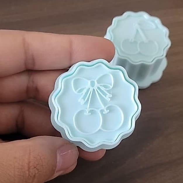 Ejetor e Modelador Para Modelar Massas, Doces e Brigadeiros | Ejetor Cereja | Molde Para Doces de Festa