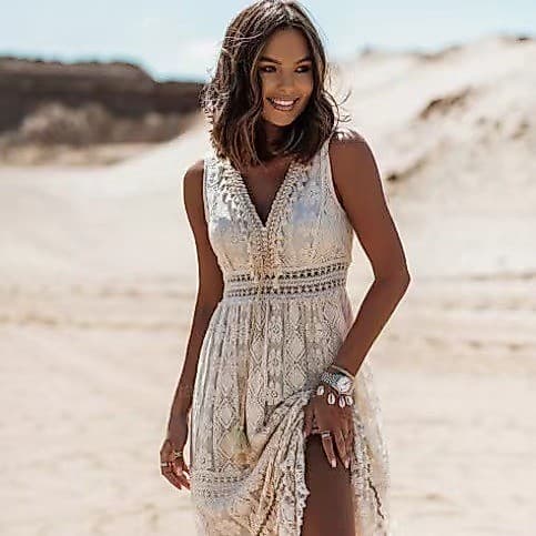 2024 Temperamento de verão boêmio longo vestido feminino com costura de renda