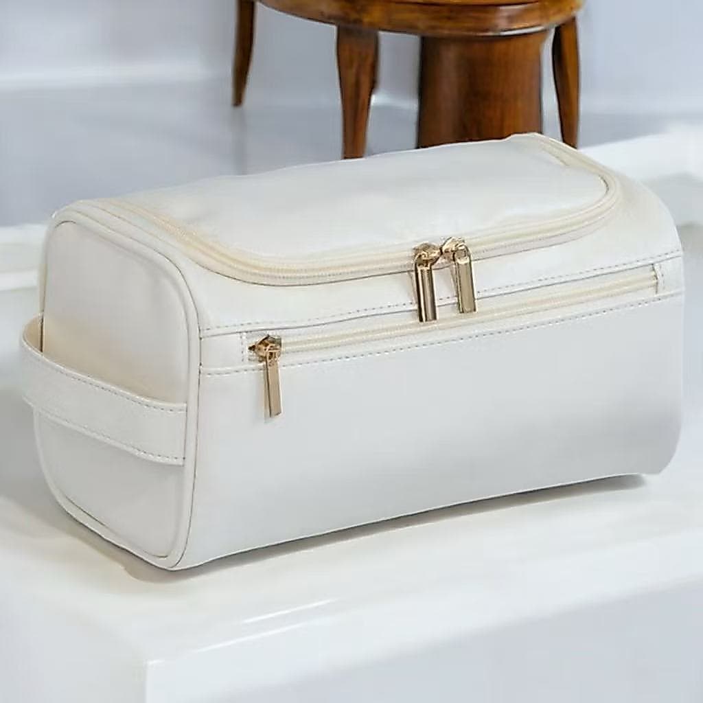 Necessaire Organizadora Bolsa de Mão masculina e feminina em Couro Sintético Espaçosa Ideal Viagem
