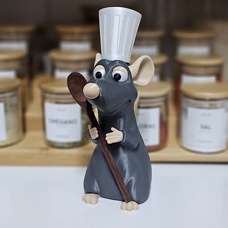 Porta Talher Ratatouille: Remy Segurando Talher Decoração Para Cozinha Action Figure Colecionável