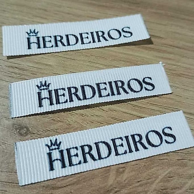 100 Etiquetas de GORGURÃO Personalizadas SUA MARCA 1x5cm SELADAS - NÃO DESFIA