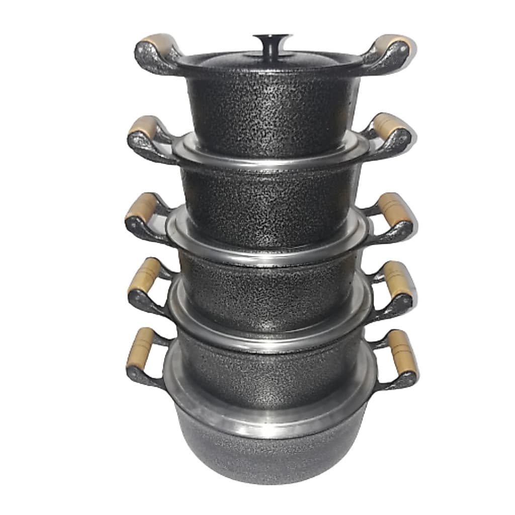 Jogo de Panela Alumínio Fundido Batido Grosso Preto com 5, 4,3 varias opção de compra.