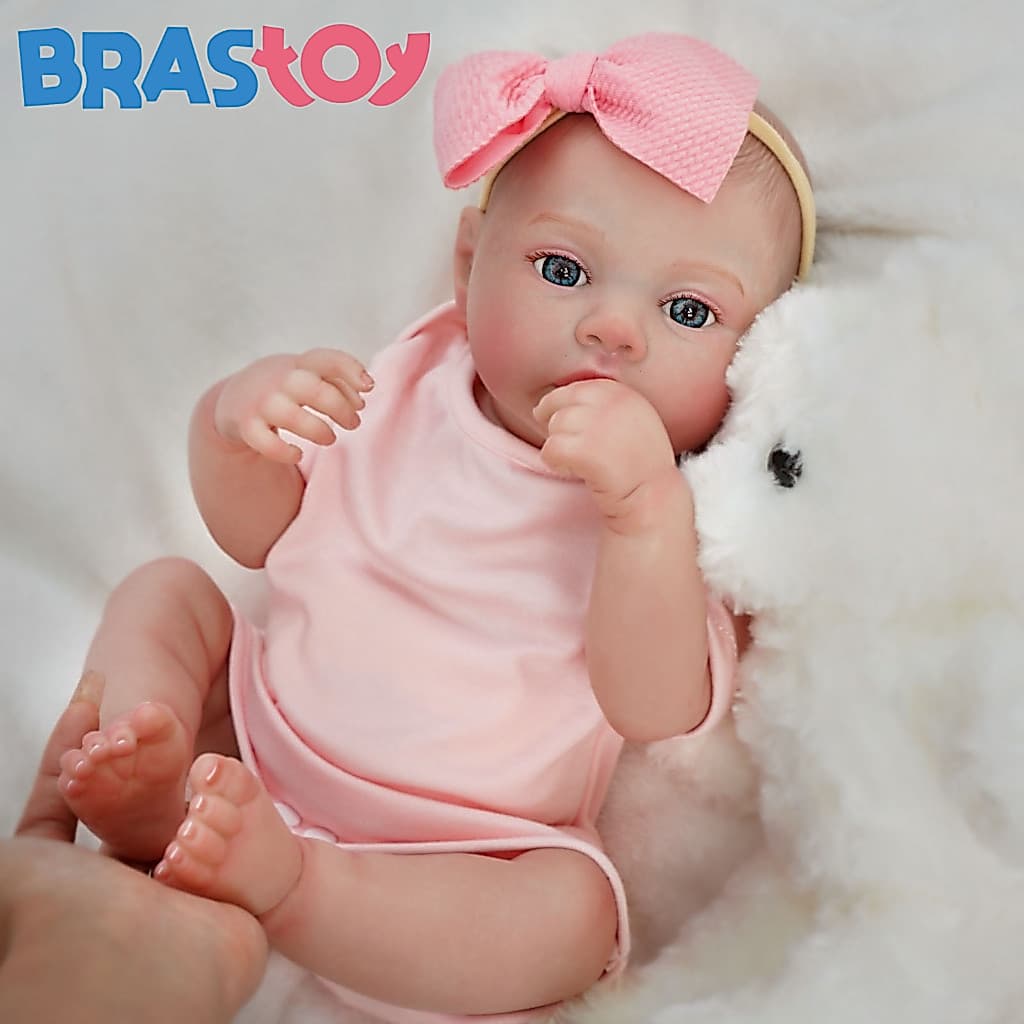 Brastoy Bebê Reborn Boneca  Silicone- Olhos Azuis-48Cm- Pode Tomar Banho