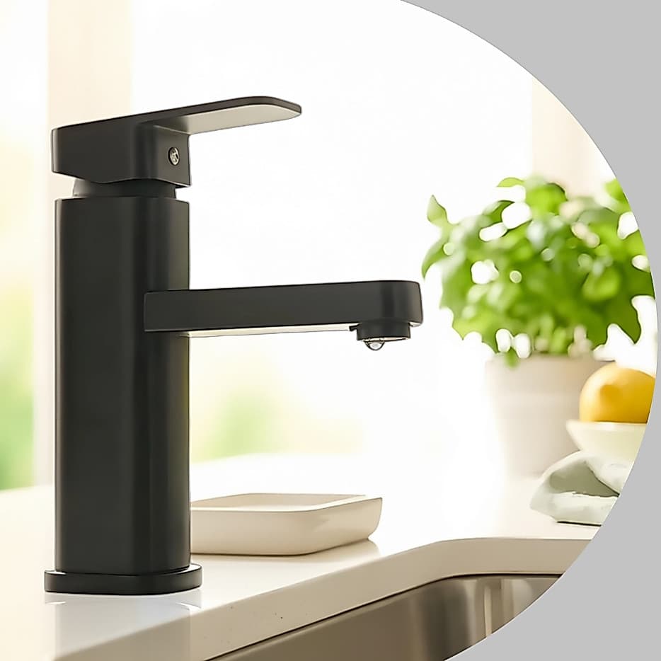 Torneira para Banheiro Monocomando Instalação em lavatório, Água fria e quente, saída Cascata