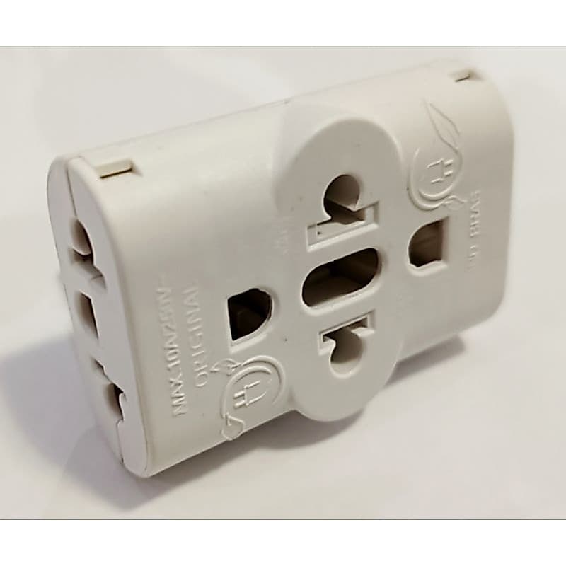 Kit com 2 Adaptadores de tomada universal