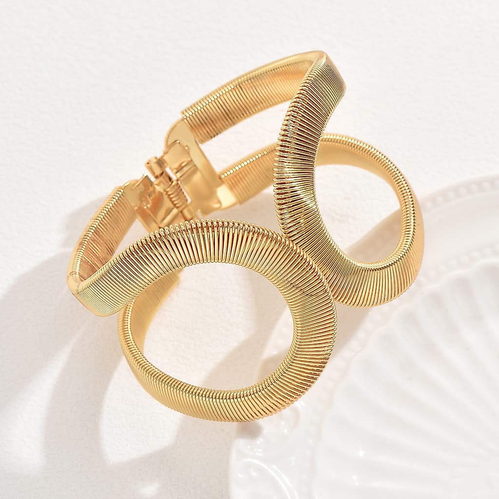Pulseira De Punho Aberto Multicamadas Na Moda De Braço Para Mulheres