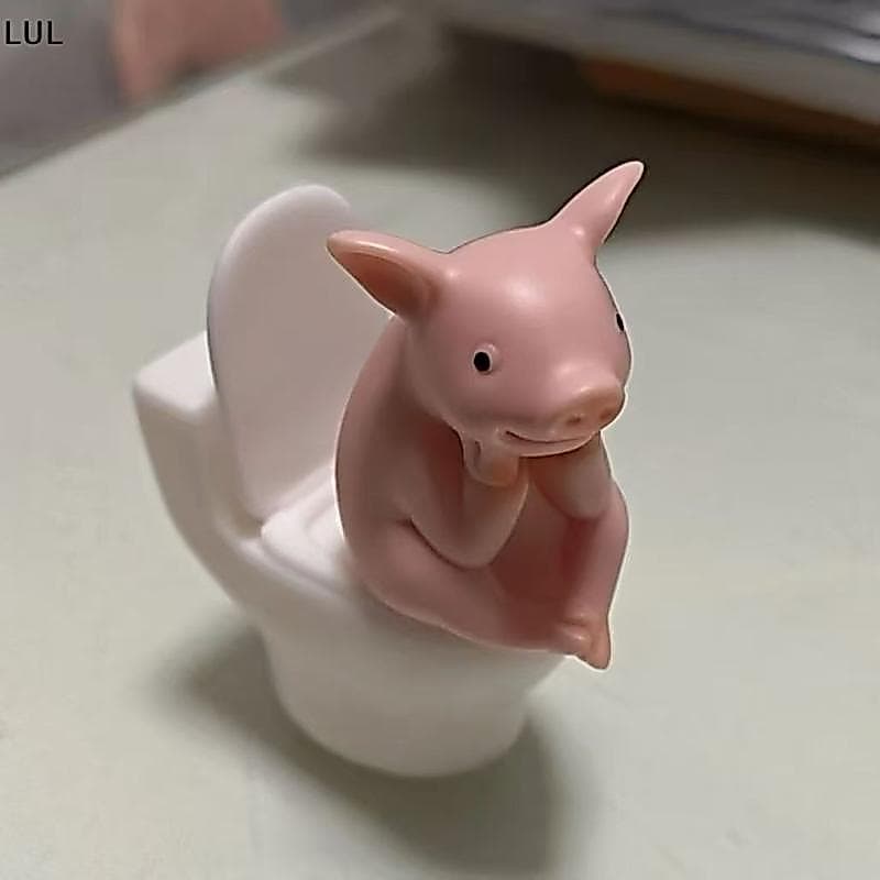 [LUL] Ornamento De PVC De Porco Higiênico Fofo , Resistente A Arranhões , Decoração De Parede De Mesa , 1 Peça Para Casa