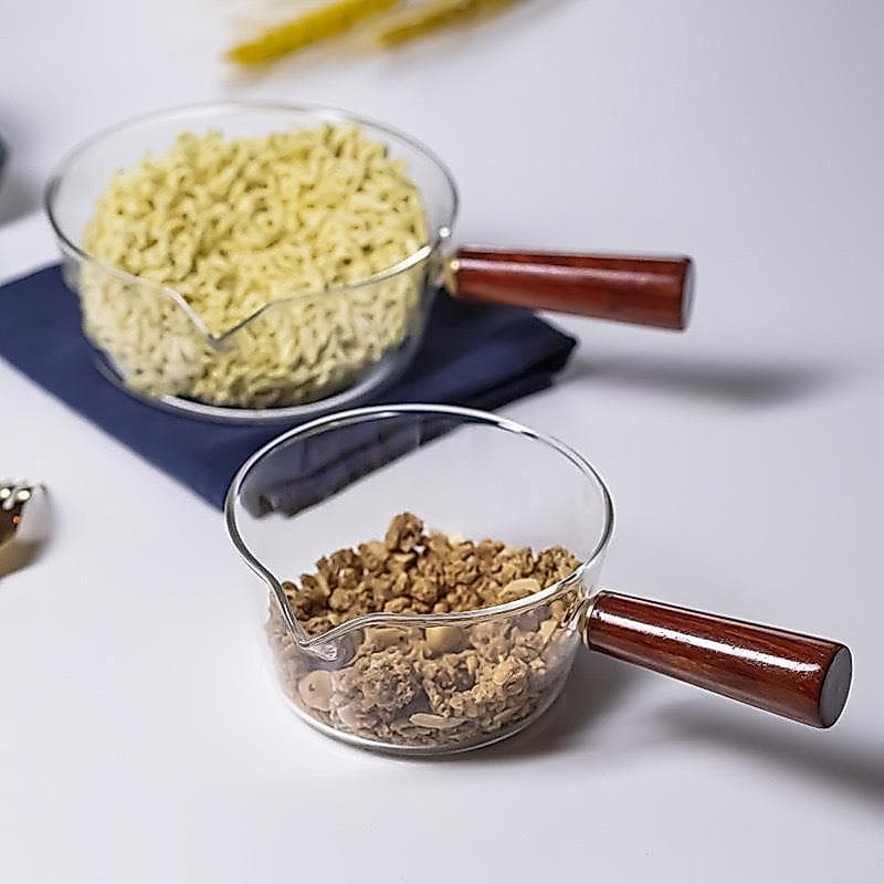 Pote de leite pequeno com cabo de madeira de vidro com alto teor de borosilicato Pote de macarrão instantâneo Vidro domé