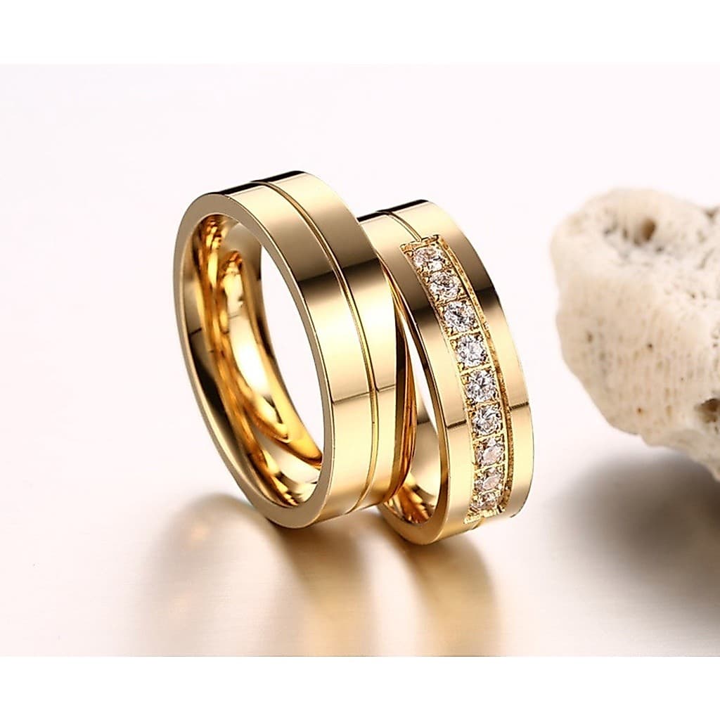 Par Alianças em Aço Banhado Ouro 18k E Zirconia