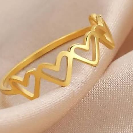 Anel Elo Coração – Elegância e Amor em Aço inoxidável