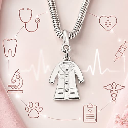 Berloque Jaleco Medica Enfermeira Professora Medicina Biomedicina Pingente