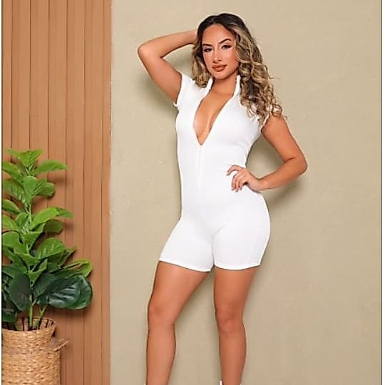 Macaquinho Virgínia Feminino Fitness Curto Canelado Justo Bodycon Academia Casual Verão Moda Feminina