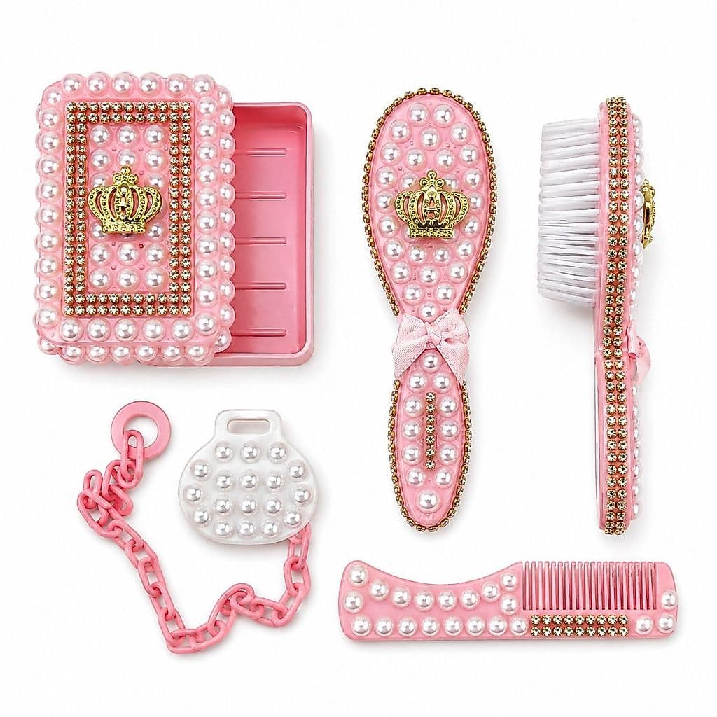 Kit higiene para bebê Escova + Pente + Saboneteira + Prendedor de Chupeta luxo decorado com Pérolas