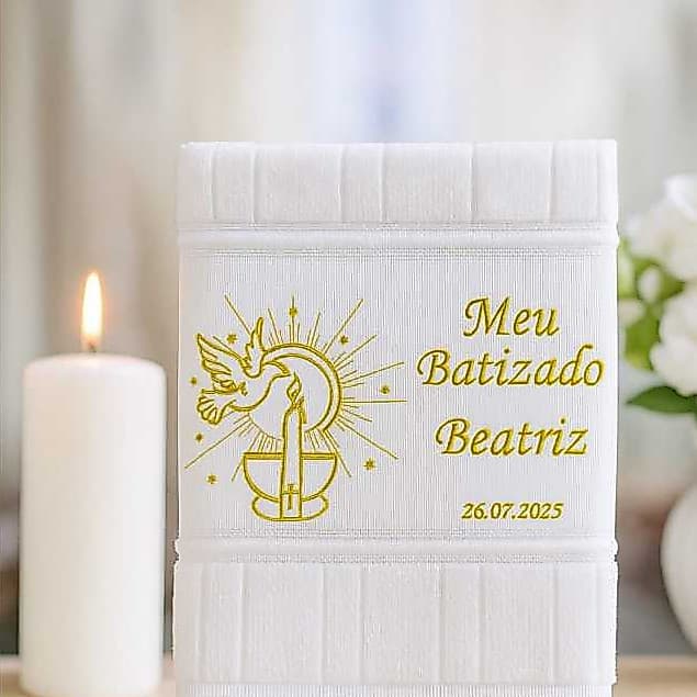 Toalha de Batizado personalizada bordado nome e data lembrancinha de batizado