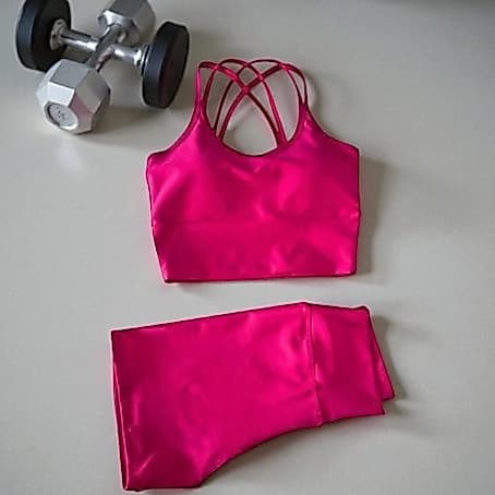 Roupa Fitness Feminina Top e Short Tecido Suplex Premium com Zero Transparencia para Corrida Pilates Treinos