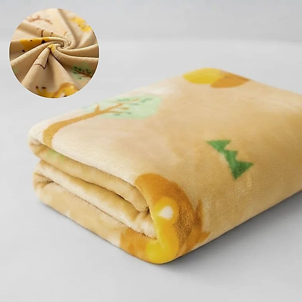 Cobertor Bebê Antialérgico Flannel 90x110cm Unissex Estampa Safari Bege Manta Enxoval Menino Menina