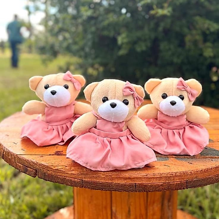 Trio de Ursos de Pelúcia para nicho Decoração 20cm , para quarto de Bebê -lilas,rosa,rose e vermelho
