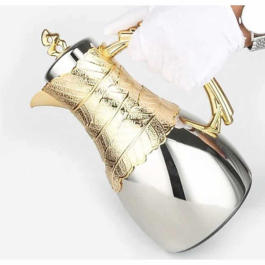 Garrafa Térmica De Pressão700ml  La Francesa modelo Folha Prateado com Dourado em Metal!