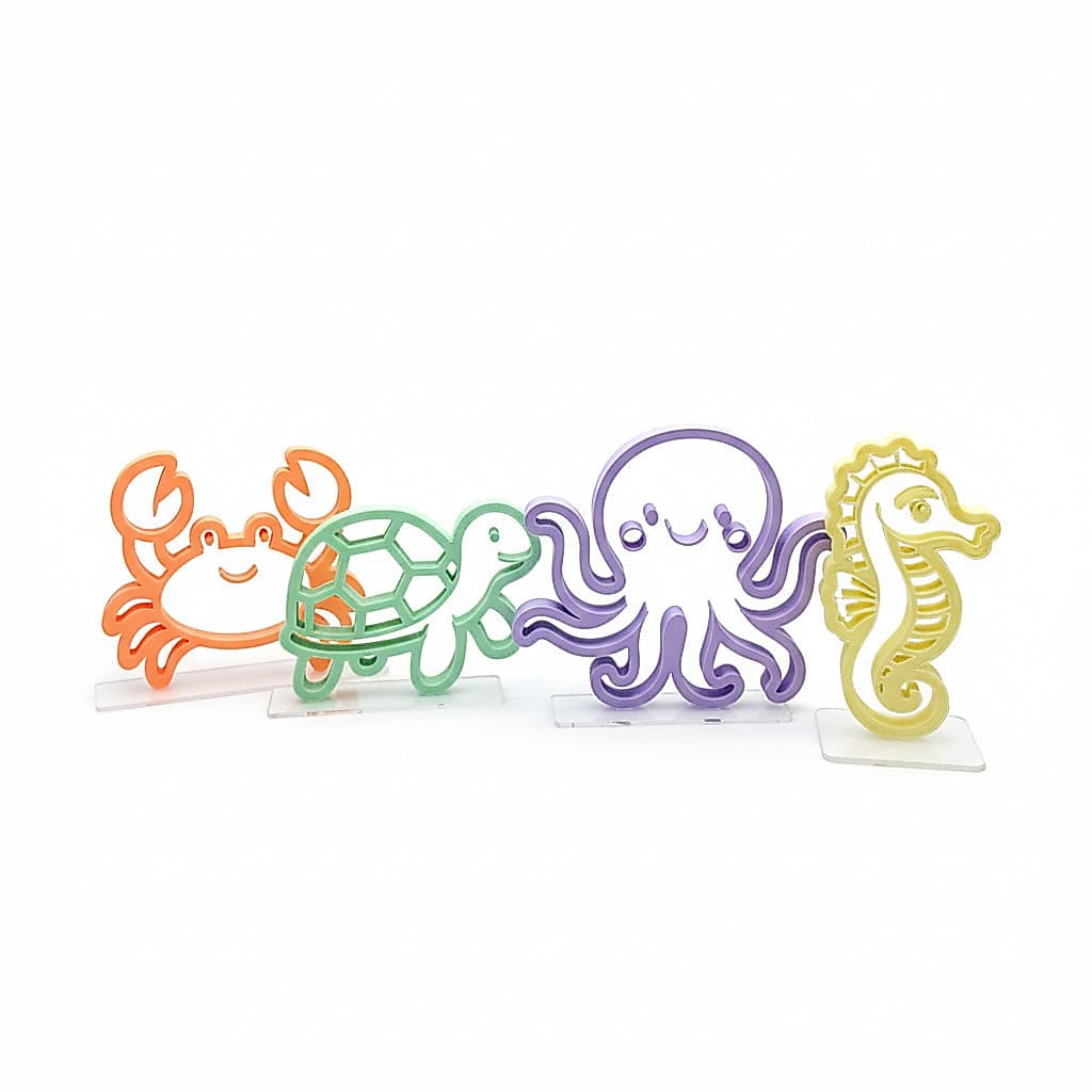 Kit decorativo fundo do mar com figuras vazadas em tons pastéis e acabamento fosco