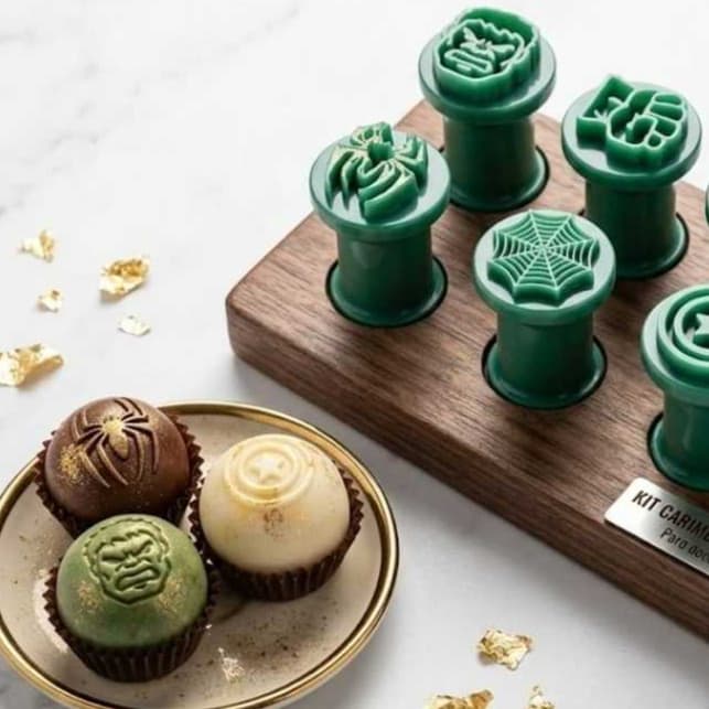 Carimbos Para Doces Finos Tema Heróis Meninos 7 Peças (15 a 20g)