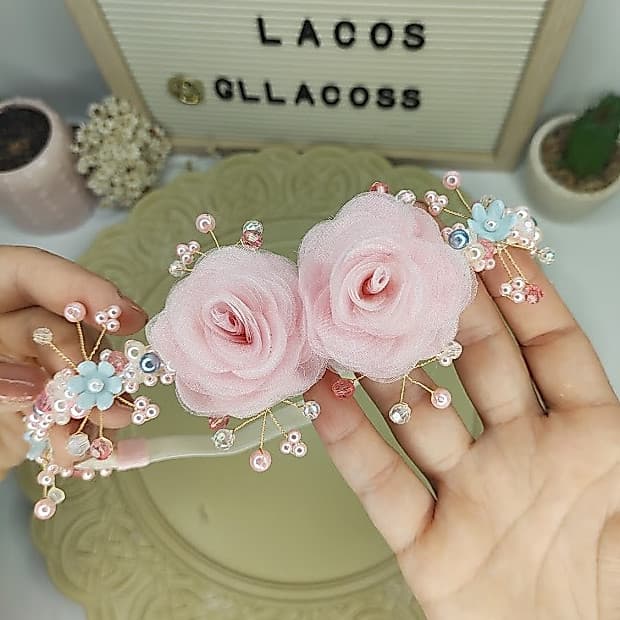 Tiara Ester Jardim Encantado para bebê/Faixinha de Luxo/ Tiara Bordada com Pérolas Infantil
