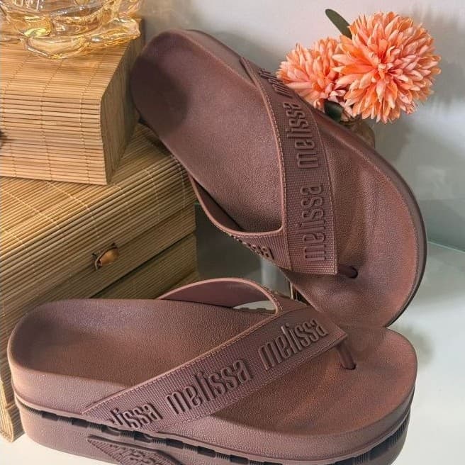CHINELO FEMININO ADULTO CONFORTÁVEL LEVE