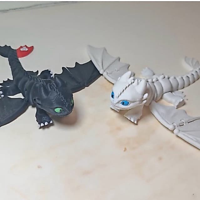 Dragões Articulados Fúria da Noite e Fúria da Luz - Colecionável Premium Impressão 3D