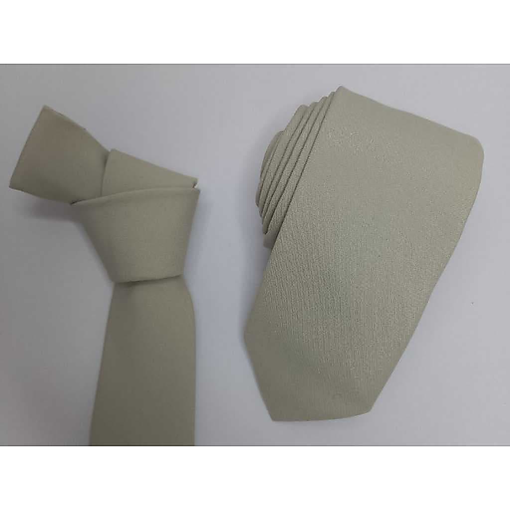Gravata Masculina slim Verde Sálvia R11,90 acima de 4 unidades - Verificar na página da loja!!!