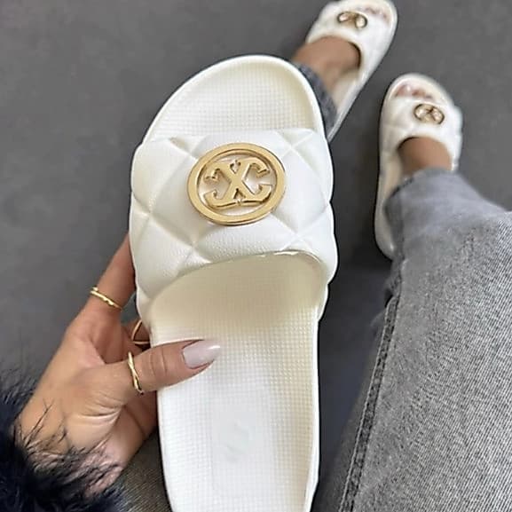 Sandália Slide Feminina Matelassê Nuvem Luxo Confortável Macia L..V STEETPE LINDO CONFORTAVEL