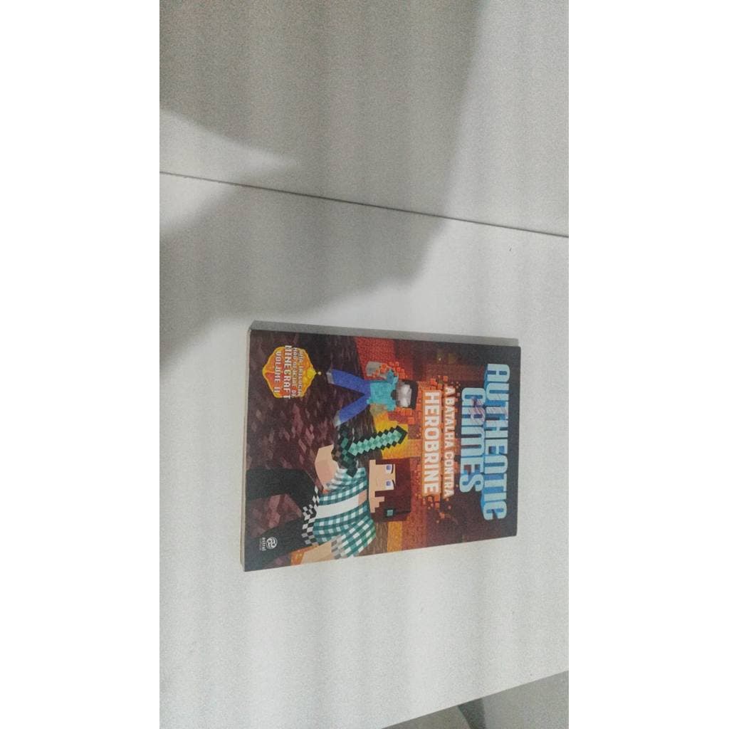 Livro Authentic Games A Batalha Contra Herobrine Marco Tulio Astral Cultural Minecraft Youtuber Usado