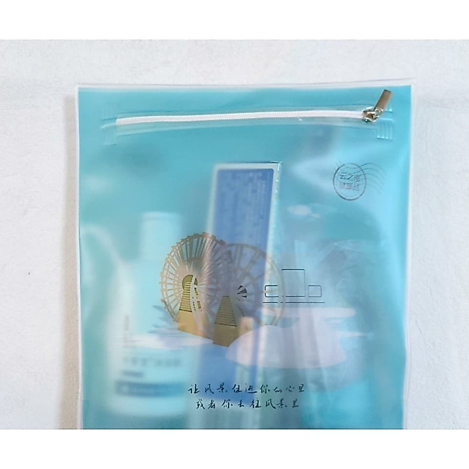 Nutritivo Yuanqing lavagem conjunto De 4 peças tamanho viagem Shampoo Gel De banho escova De dentes parâmetros específic