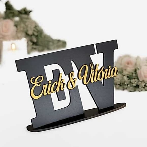 Topo de Bolo Personalizado em MDF - Iniciais e Nomes 15cm x 9,5cm