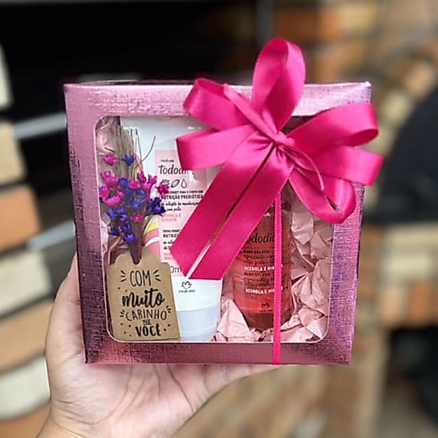 Kit presente feminino Natura delicado cheiroso com mini Body splash e hidratante aniversário dia da mulher presente