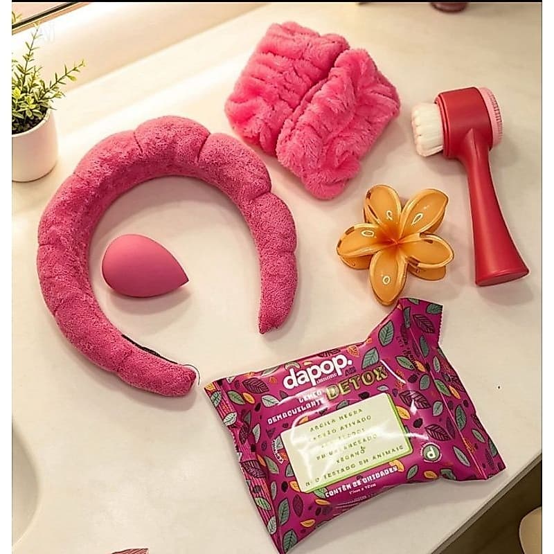 Kit 9 peças Skincare & Maquiagem – Rotina de Beleza e Spa em Casa