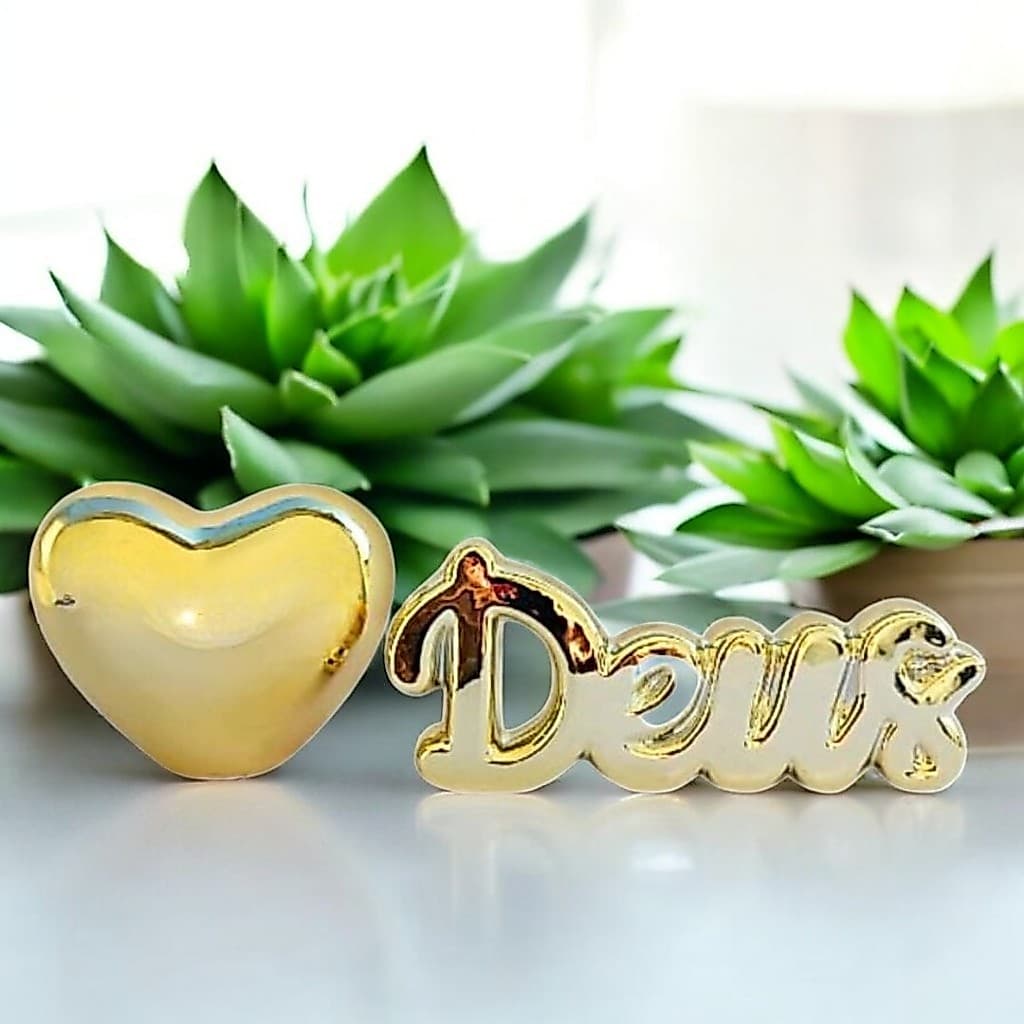 KIT Conjunto Decorativo Palavra DEUS Coração Metalizado Bandeja Espelhada Decoração Elegante