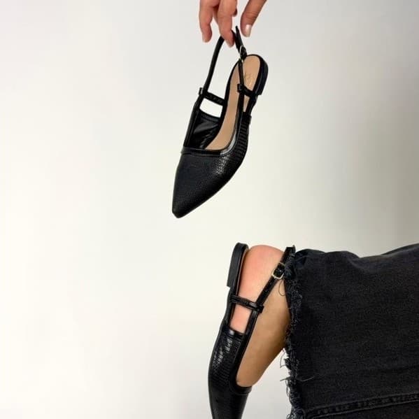 Sandalia Slingback Lizard com Fivela ajustável