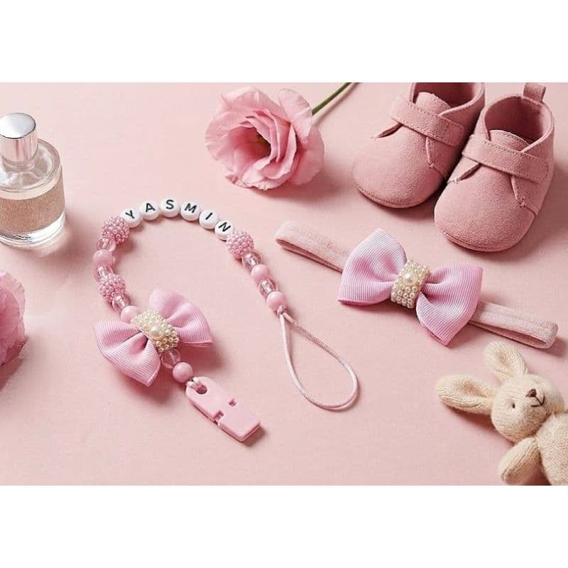 Prendedor de Chupeta e Faixinha para Bebê Luxo Rosa com Pérolas Prendedor Chupeta Personalizado Bebê Menina