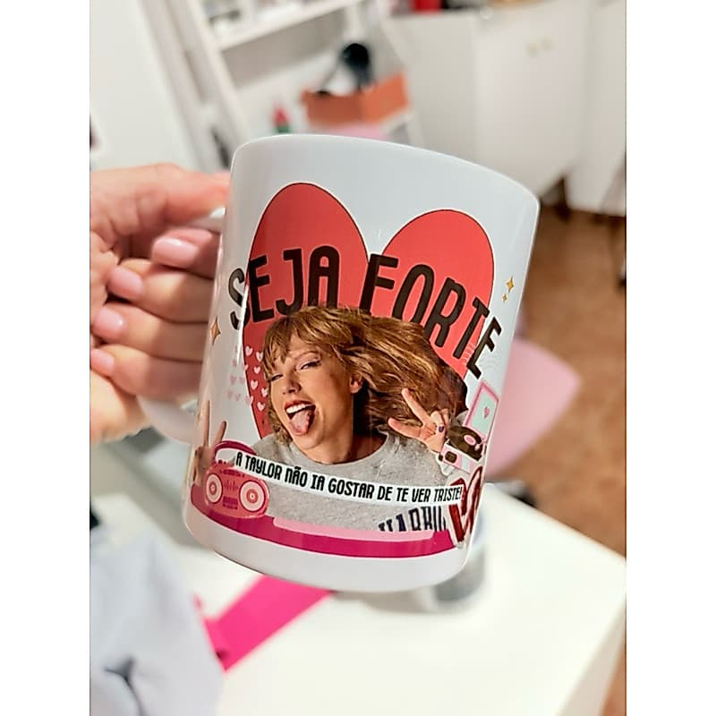 Caneca personalizada Taylor Swift em porcelana