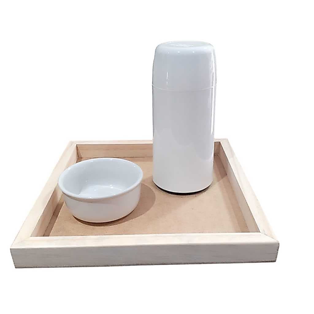 Kit Higiene porcelana garrafa térmica molhadeira bandeja madeira menino menina maternidade