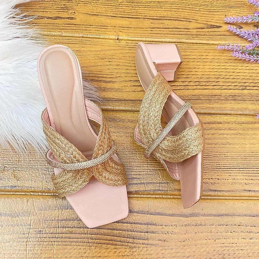 Tamanco Strass Chic - Elegância e Conforto com Toque de Brilho