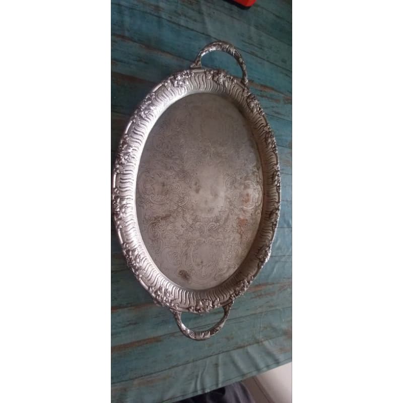 bandeja antiga