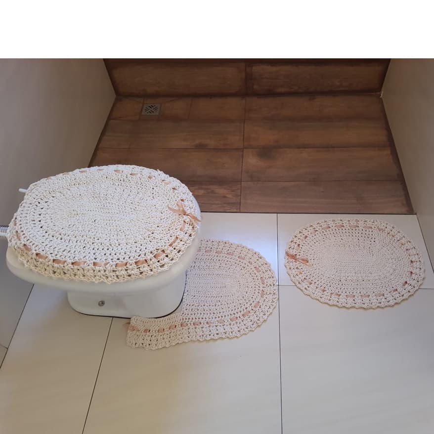 Jogo de Tapetes para Banheiro em Crochê com Fita - Creme - 3 pçs