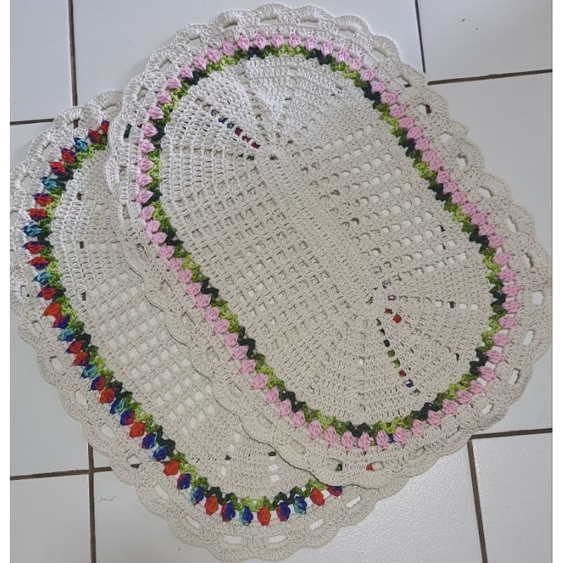 Tapetes em crochê p/ quartos, salas, cozinhas, banheiros, portas (70cm X 50cm)